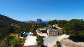 New! Villa Romero I
